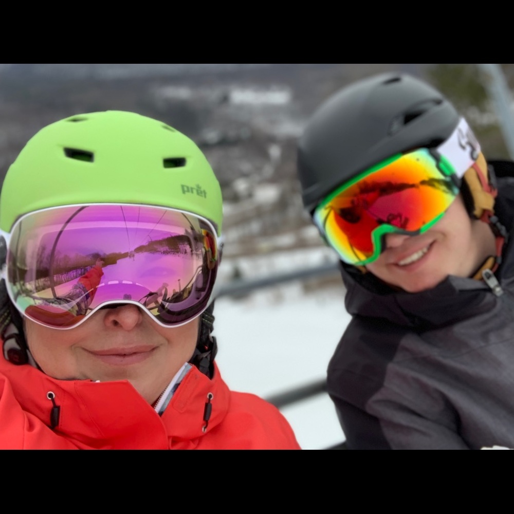 Meet your Posher, Christin